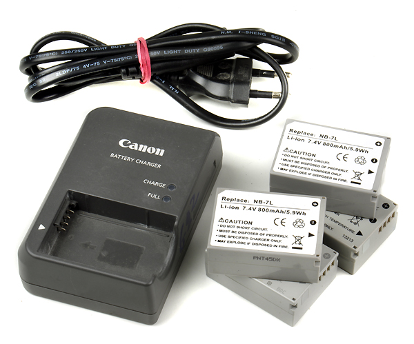 Per CANON G10 - caricabatterie e 4 batterie  usato