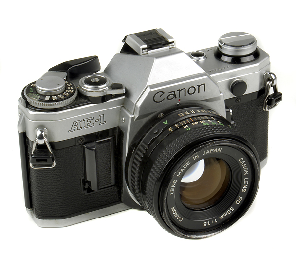 CANON AE1  - 1976/1984  (in vendita)