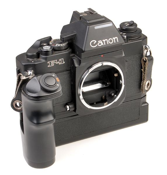 CANON F1 New con Winder AE/FN   (in vendita)