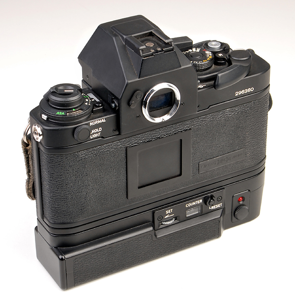CANON F1 New con Winder AE/FN   (in vendita)