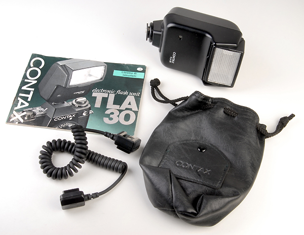 Flash CONTAX TLA 30 + cavo TTL    usato