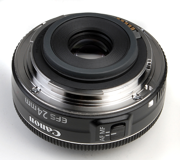 CANON EOS 7D + EF-s 24mm f.2.8 STM    usato