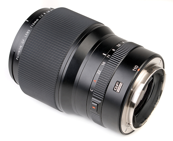 FUJI GFX 50S + 32/64mm Fujinon    usato 