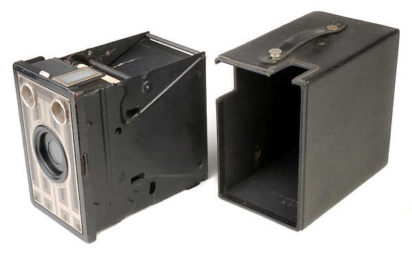 KODAK Brownie Junior SIX16 e SIX20-1934/1942   (in vendita)