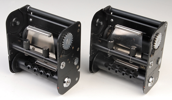 Zenza Bronica S2A - due magazzini/pezzi di ricambio    usato