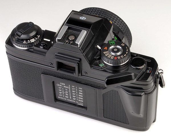 MINOLTA X 700 - 1982      (in vendita)