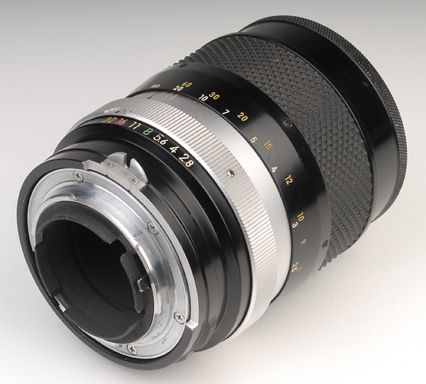 NIKKOR Q-C 135 mm f.2.8 - 1974  