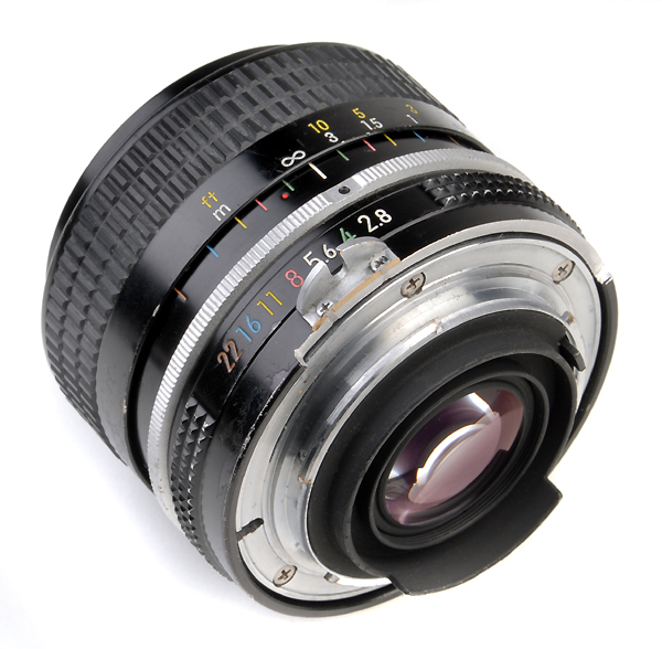 NIKKOR 24mm f.2.8 terza versione  (in vendita)