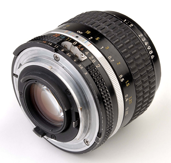 NIKKOR 35mm f.2 AI-S  (NIK42ep)  (in vendita)