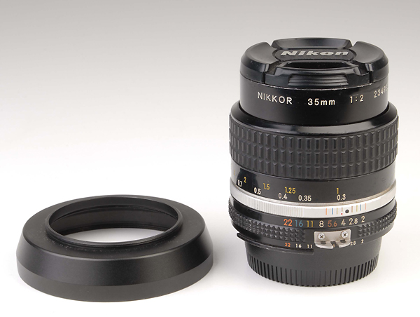 NIKKOR 35mm f.2 AI-S  (NIK42ep)  (in vendita)