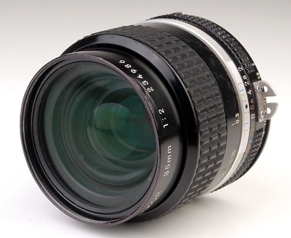 NIKKOR 35mm f.2 AI-S  (NIK42ep)  (in vendita)