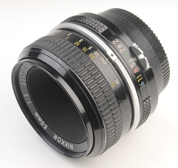 NIKKOR 50mm f.2 - 1974 quinta versione (in vendita)
