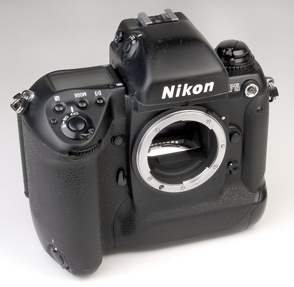 NIKON F5 - 1996/2004