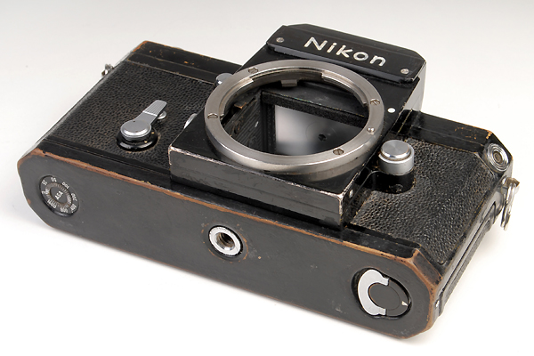 NIKON F + Nikkor 35mm f.2.8   (in vendita)