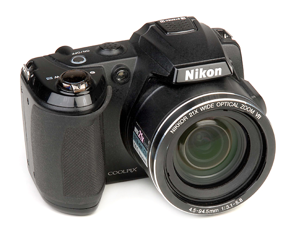 NIKON L120  usato