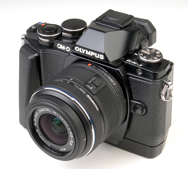 OLYMPUS EM-10 + 14/42mm f.3.5-5.6    usato
