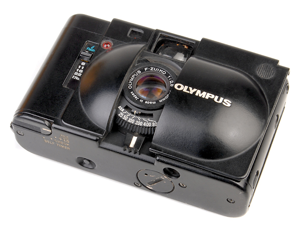 OLYMPUS XA - 1979  (in vendita)