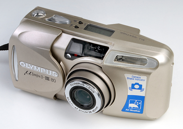 OLYMPUS MJU zoom 80 III -2004  