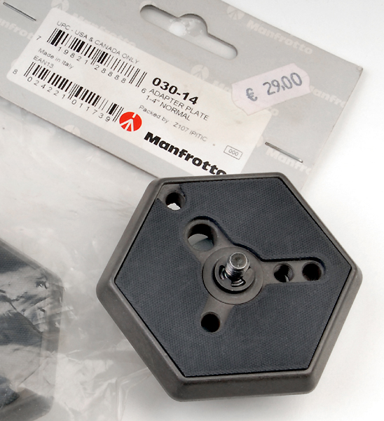 MANFROTTO piastra 030/14 x testa   nuovo