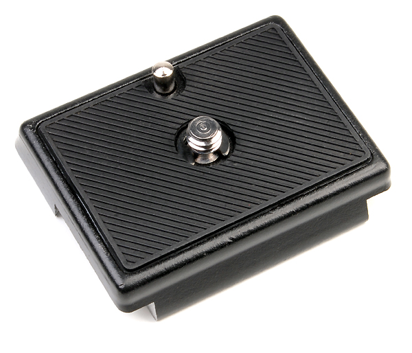 Piastra per teste Manfrotto tipo 200 PL non originale  nuovo