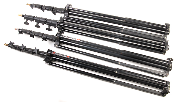 Stativo MANFROTTO 004B - usato 2-4 pezzi