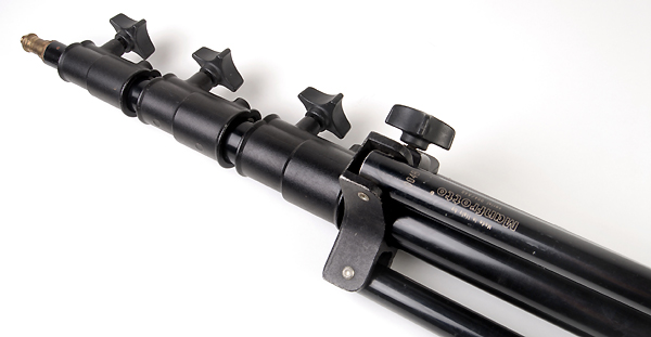 Stativo MANFROTTO 004B - usato 2-4 pezzi