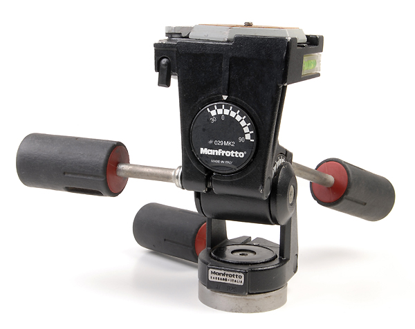 MANFROTTO testa 029MK2 tre movimenti - usato