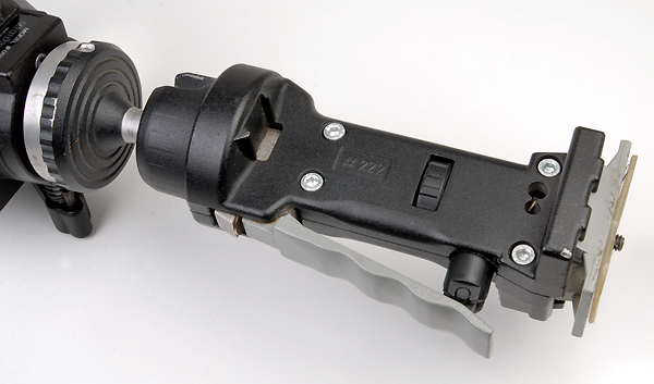 MANFROTTO art.055 + testa 222 Joistick   usato