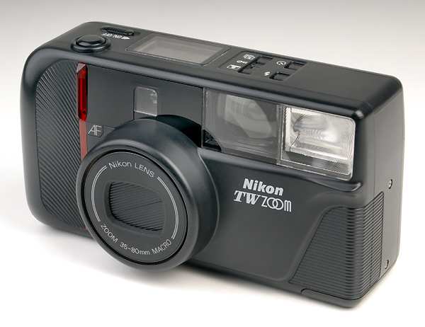 NIKON TW-Zoom   usato