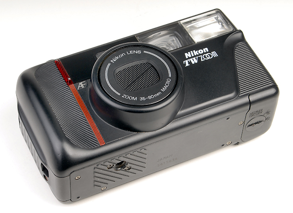 NIKON TW-Zoom   usato
