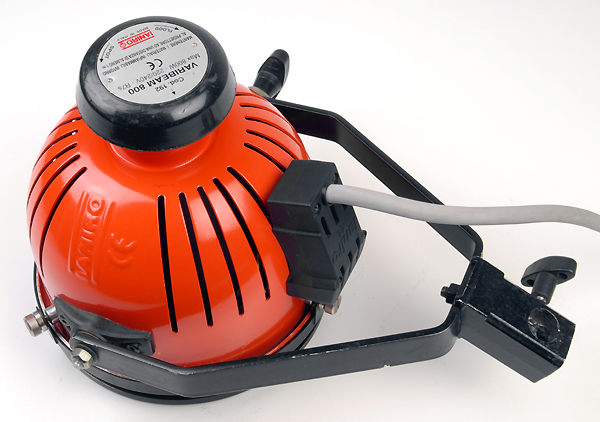 Illuminatori JANIRO VARIBEAM 800W (100W a led)   usato