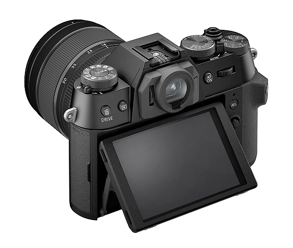 FUJI XT50+16/50mm f.2.8-4.8 R-LM  nuovo