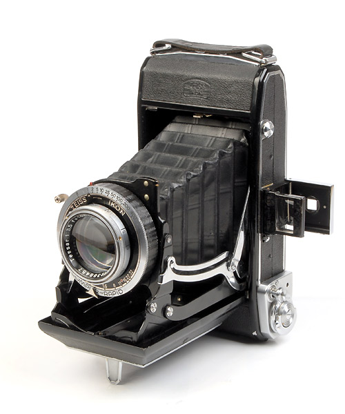 ZEISS IKONTA 521/2  1948/1954 