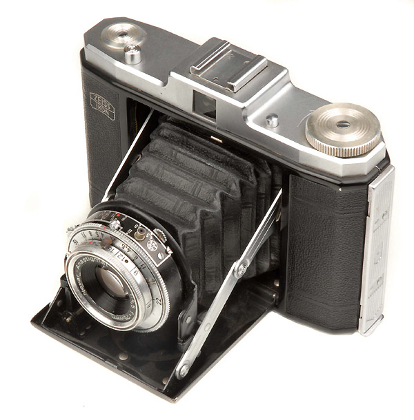 ZEISS IKON -NETTAR II  517/16 -  1951-1957