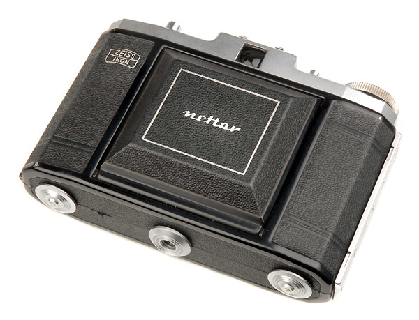 ZEISS IKON -NETTAR II  517/16 -  1951-1957