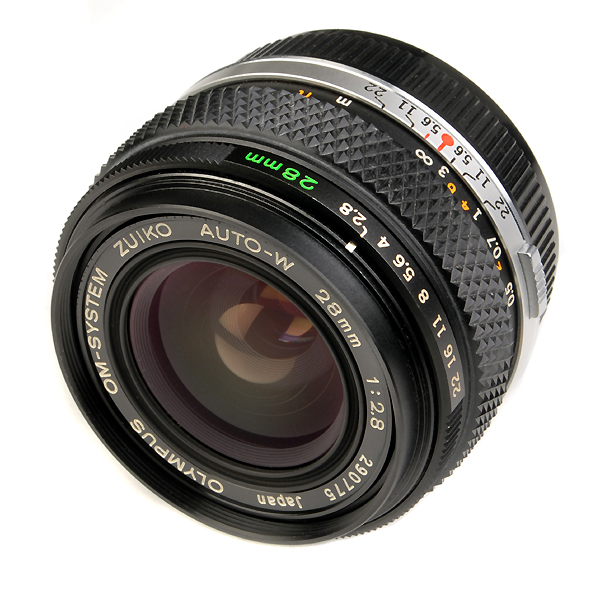 OLYMPUS Zuiko 28mm f.2.8 OM Auto-W 