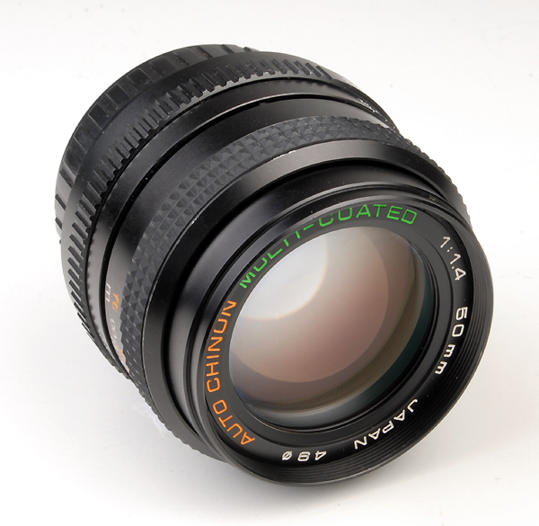 CHINON Auto 50mm f.1.4 MC  1975/1985  (in vendita)