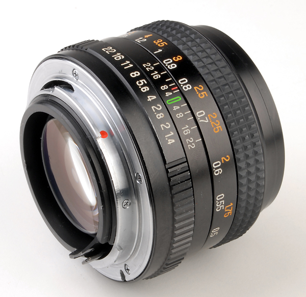 CHINON Auto 50mm f.1.4 MC  1975/1985  (in vendita)