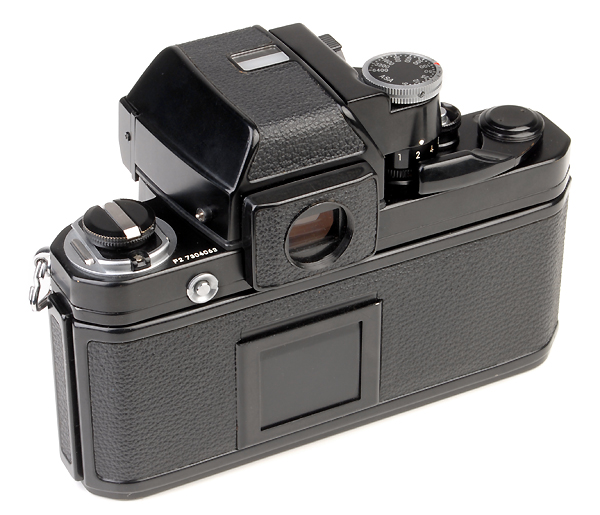 NIKON F2 - DP1 -1971 versione nera (2)