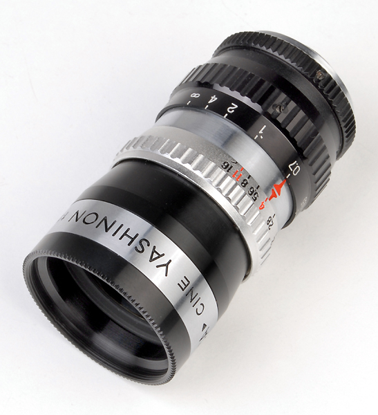 YASHINON 6,5mm f.1.4 per 8mm   (in vendita)