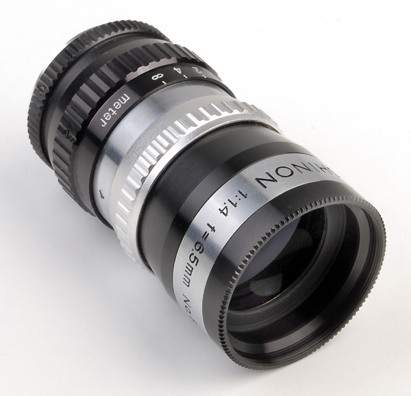 YASHINON 6,5mm f.1.4 per 8mm   (in vendita)