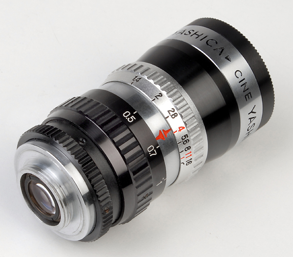YASHINON 6,5mm f.1.4 per 8mm   (in vendita)
