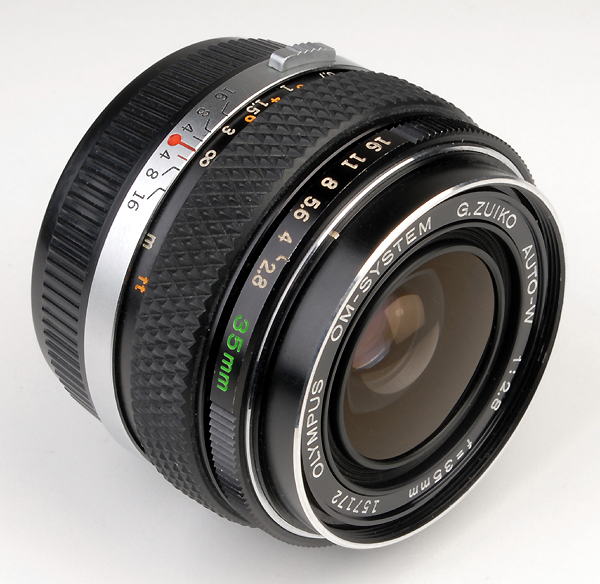 OLYMPUS Zuiko Auto W 35mm f.2.8    (in vendita)